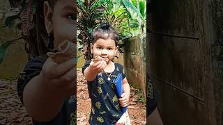 ഇങ്ങോട്ട് താ വേഗം തുർ തുറേ😁#cutebaby #shortsvideo #funnyshorts#cute #plz_subscribe_my_channel