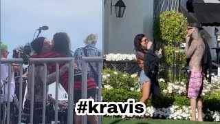 Kourtney Kardashian & Travis Barker SPOTTED by deuxmoi👀