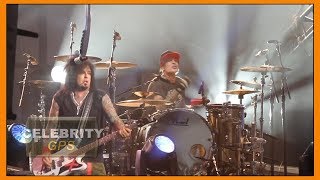 Tommy Lee and his son at war on social media - Hollywood TV