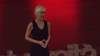 Turismo e nuovi paradigmi: staycation e nomadi digitali | Maria Elena Rossi | TEDxUniversitàIULM