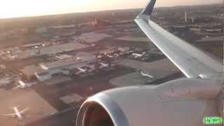 Intense ROAR!! United 737-800 Stunning Takeoff from Newark! SPEAKERS ON MAX!!