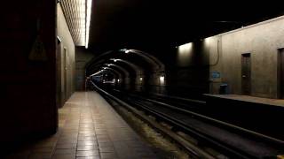 Station: Du College-Line2|Orange-Direction:Cote-Vertu! (Montreal Metro)