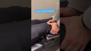 Knee crack🤯🙄💥 #chiropractor #adjustment #kneepain