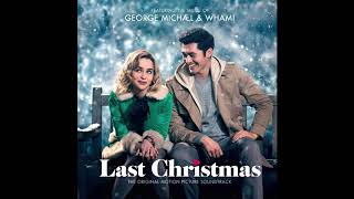 Emilia Clarke singing 'Last Christmas' (Full Song)