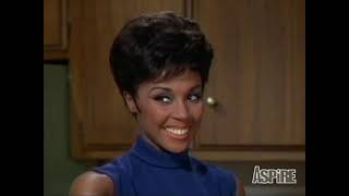 Julia -- starring Diahann Carroll / ep 25