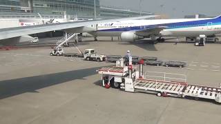 羽田空港発伊丹空港行　ノーカット　ANA17便　9：00発　快晴の空路