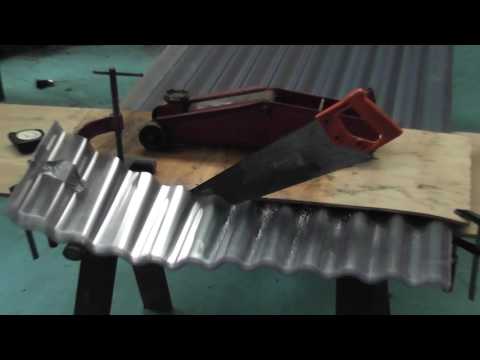 Clear roofing sheet cutting Clear roofing sheet cutting