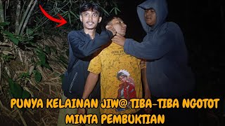 MALAM JUMAT KLIWON KEDATANGAN TAMU TAK DIUNDANG