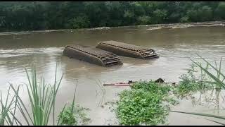 Bego/alat berat tenggelam dsungai bengawan solo ngawi😱