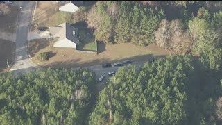 Police search for 'armed and dangerous' suspect in Coweta County