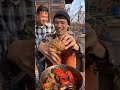 fishermen eating seafood dinners are too delicious 666 help you stir fry seafood to broadcast live三二