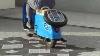 IWL Roller Berlin Blau