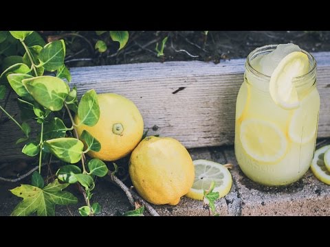How to Make an All-Natural Lemonade Slushy How to Make an All-Natural Lemonade Slushy