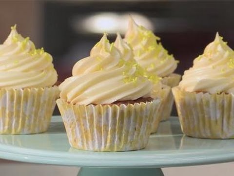 How To Make White Chocolate Buttercream How To Make White Chocolate Buttercream