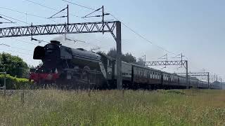 The Railway Touring Co. 60103 “Flying Scotsman” and 47812 on “The Cheshireman” @ Cranberry. 🚂🚂