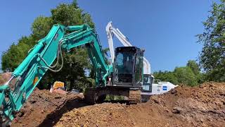 Williams Plant Kobelco machines in action.