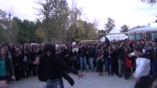 Ребята зажгли лезгинку (на Тбилисоба в мОскве -2014)