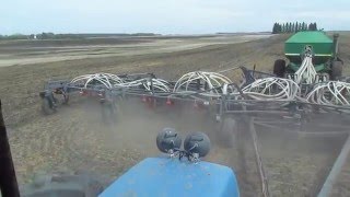 New Holland 9882 Seeding with 57' Flexicoil 5000  older tank