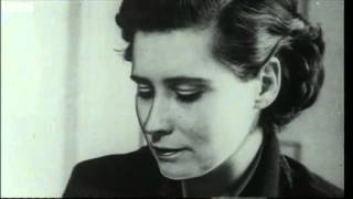 Novelist Doris Lessing Dies  18/11/2013