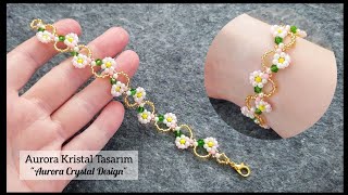 Wavy daisy bracelet making. Pearl, crystal beads bracelet tutorial. How to make beaded bracelet.