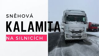 Sněhová kalamita na silnicích