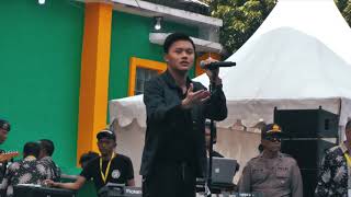 Rizky Febian  || Sweet Talk ||  live Smkn 1 Garut