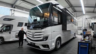 Wohnmobile 2025 PRIVATVERKAUF Grand Empire 2024 Actros mit PKW Garage gebraucht wie neu