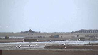 あれ？車輪が…。燃料投棄し緊急着陸！EA-6 Emergency Landing.