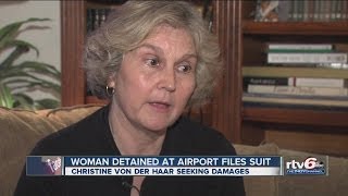 IU professor, ACLU sue airport customs officials over alleged 4th Amendment violations