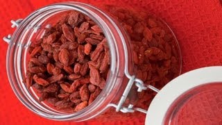 Are Acai \u0026 Goji Berries Superfoods? | Healthy Food