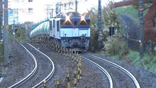 早朝の貨物列車…【EF64重連】1017号機1003号機　石油返空貨物列車　中央西線日出塩駅を高速通過…2本収録…。