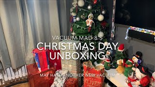 Vacuum mad 8’s Christmas Day Unboxing (May Have A new Vacuum) 😆😆😆