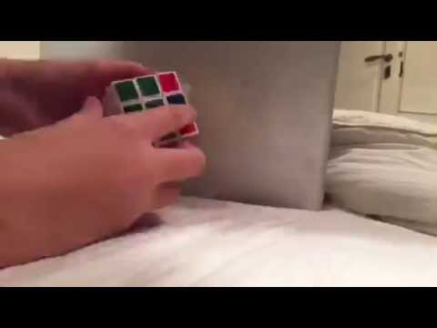 Resolving the Rubik Cube - Timelapse Resolving the Rubik Cube - Timelapse