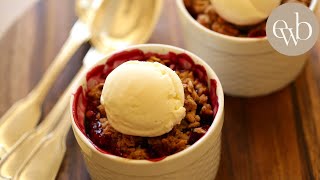 Beth's Easy Blackberry Crumble Recipe