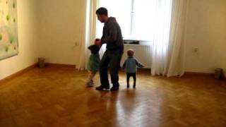 Oscar Busso y Sofía Busso bailan el Tango Poema