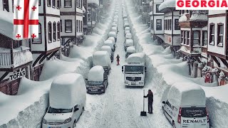 Georgia Is Freezing! Batumi’s Worst Snowstorm Buried Homes And Cars Under Two Meters Of Snow❄️