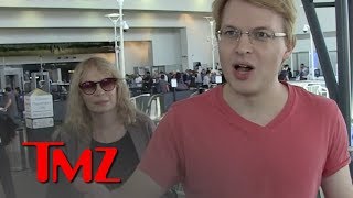 Ronan \u0026 Mia Farrow Slam Trump's Response to Slain Saudi Journalist Jamal Khashoggi | TMZ