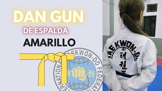 Forma Cinturón AMARILLO de ESPALDA | Dan Gun Tul