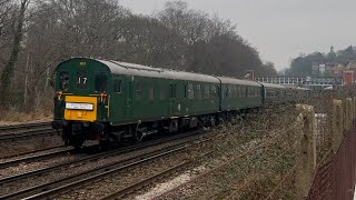 1001 Hastings DEMU passing Farnborough on the ‘Mick Tester Memorial’ with a br blue power car