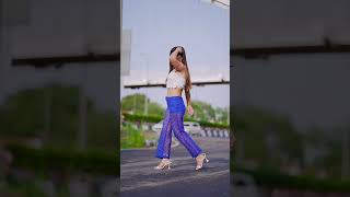 abe bhai tujhe ladki dekh rahi #funny #viral #rose #trending #reels #shorts