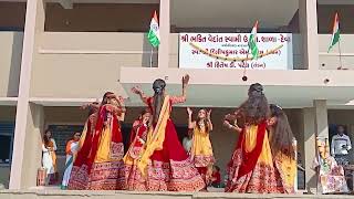 વેરણ વાંસળી વાગી ગરબો    શ્રી ભક્તિ વેદાંત સ્વામી વિદ્યામંદિર દેવા હાઈસ્કૂલ તા:વસો.જી:ખેડા