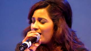 Shreya Ghoshal- Mere Dholna Sun