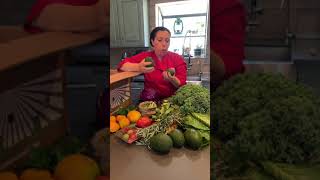 What's In Our CSA Box: Unboxing \u0026 Tips for Storing Veggies | Chef Mollie