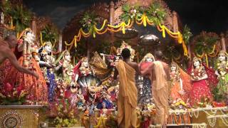 Nrisimha Caturdasi 2011 - Darshan Arati