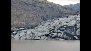 Iceland black beach and glacier 冰岛黑沙滩和黑冰川-冰岛游记沙滩篇