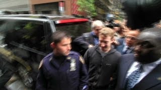 Press mobs Zuckerberg at NYC roadshow
