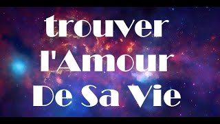 PRIERE FULGURANTE POUR TOUVER L'AMOUR DE SA VIE   A effectuer matin et soir! C'est la période idéale