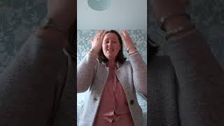 Annie- Tomorrow- Makaton Sign Language