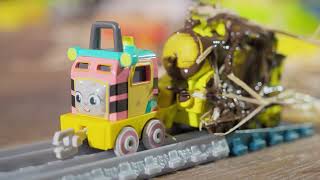 The Cleaning Catastrophe | Thomas & Friends Shorts | Kids Cartoons