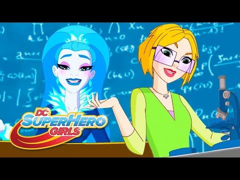 Superpowered Science! DC Super Hero Girls